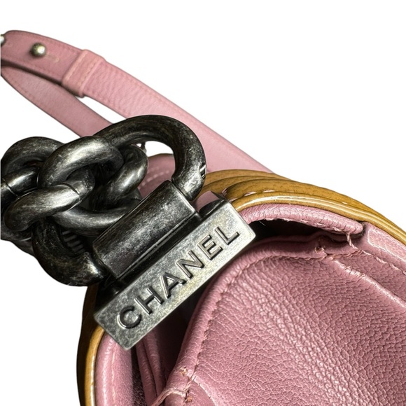 Chanel Boy Bag - Picture 8 of 15